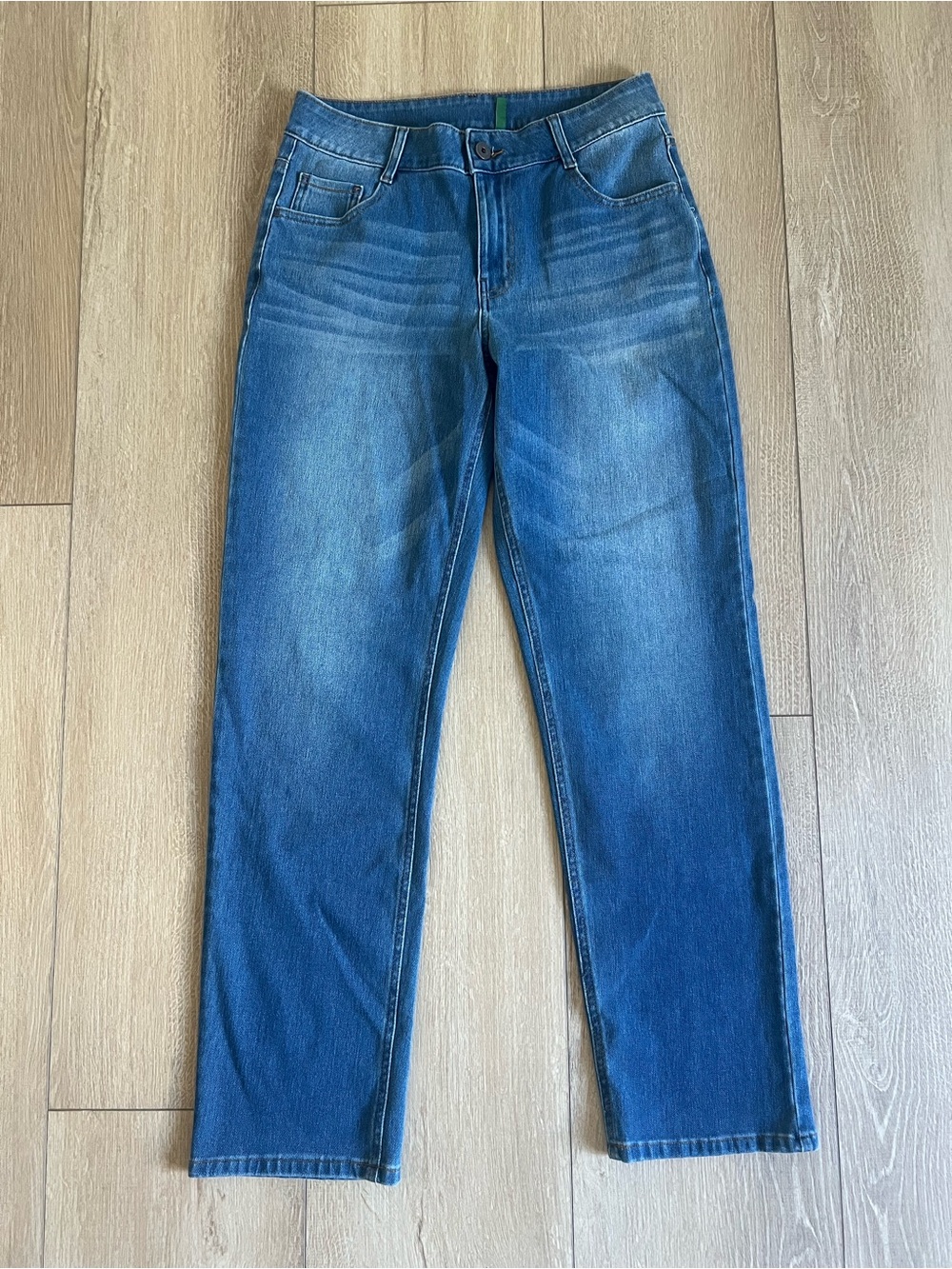 Halara Classic Blue Straight-Leg Jeans size M